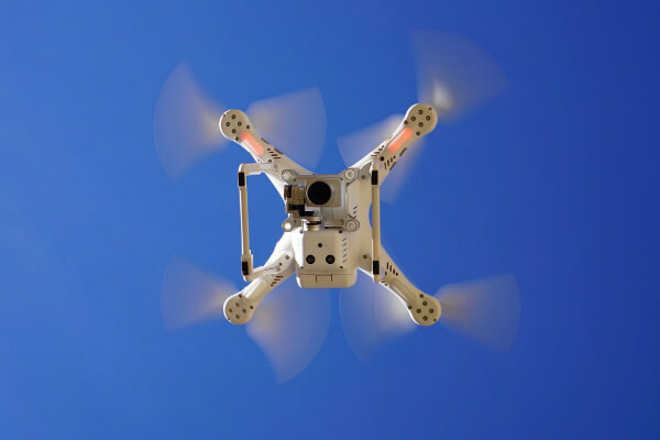 Google vrea sa faca livrari cu drona in Europa. Cand incep primele teste