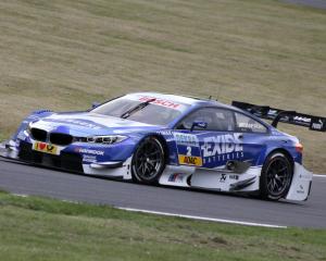 BMW M4 DTM, "fiara" BMW pentru DTM