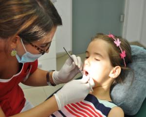 Sfaturi pentru parinti, despre sanatatea dentara a copiilor