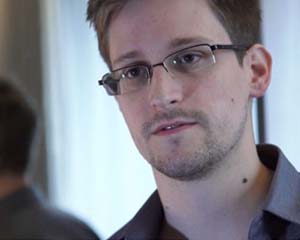 Si Snowden isi face bilantul pe 2013