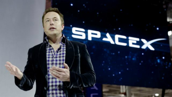 Elon Musk a inchis conturile de Facebook ale companiilor sale, in urma scandalului Cambridge Analytica