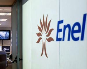 Enel a inlocuit peste 3.000 de becuri incandescente cu unele economice
