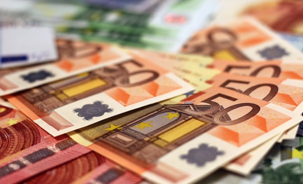 Banca Centrala Europeana: in 2020, anul declansarii pandemiei, numarul de bancnote euro false depistate si retrase din circulatie s-a situat la cel mai mic nivel din ultimii opt ani