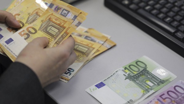 Iohannis: Fondurile europene sa fie conditionate de respectarea statului de drept