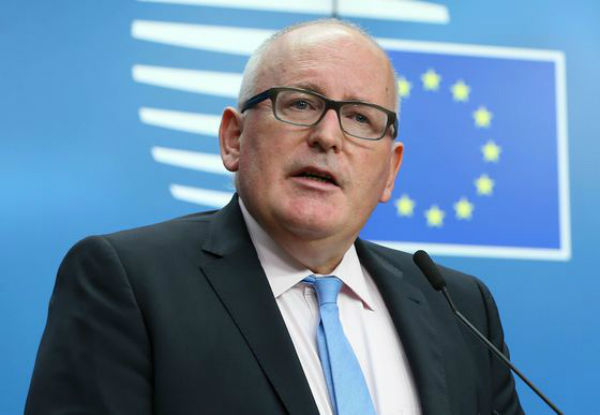 Frans Timmermans: "Nu stiu daca Dragnea chiar crede ceea ce spune"