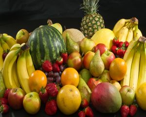 Fructe pentru elevi: Un program de 64,6 milioane lei