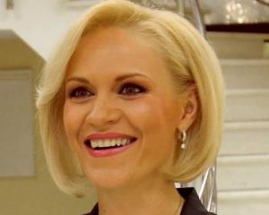 Gabriela Firea despre Elena Udrea: Va obtine circa 6% la prezidentiale. Cu generozitate