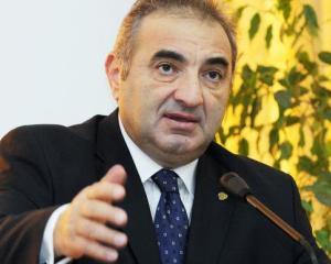 Florin Georgescu a devenit Doctor Honoris Causa al SNSPA