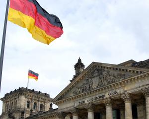 Economia Germaniei, desi puternica, nu reuseste sa scoata din recesiune zona euro