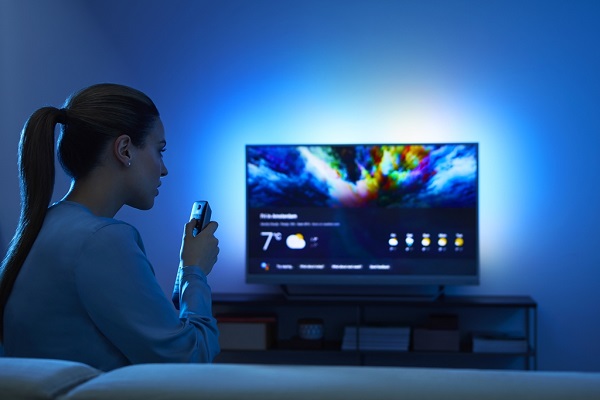 Serviciul Google Assistant va fi inclus pe televizoarele Philips Android TV 2018