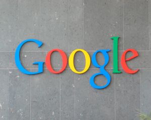 Actiunile Google au scazut cu 5%
