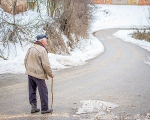 Cum te distruge sistemul, daca nu-l lasi sa fure  - studiul de caz Raluca Tintoiu