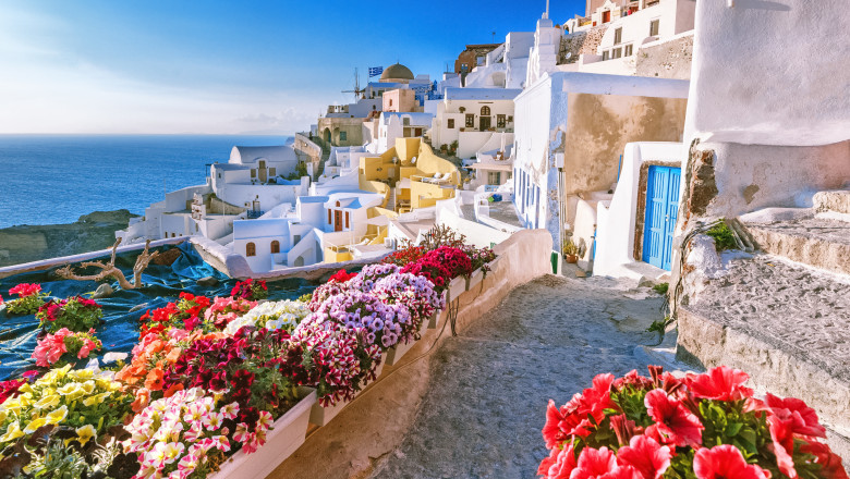 Grecia a anuntat ca isi propune redeschiderea sectorului turistic