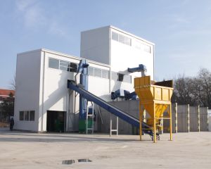 GreenGlass a inaugurat cea mai moderna fabrica de reciclare a sticlei  din Europa de Est, in cadrul fostei platforme Danubiana