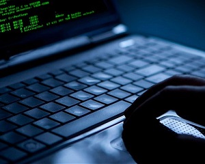 Un hacker a furat intre 4 si 5 milioane de franci elvetieni
