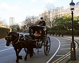 23 decembrie 1834: Joseph Hansom primeste licenta pentru primul serviciu de taxi al Londrei