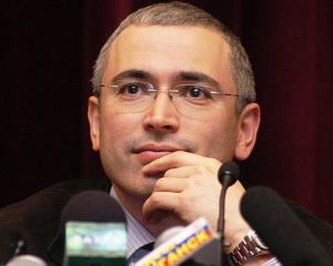 Mihail Hodorkovski, magnatul arestat in 2003 de Putin, a fost eliberat