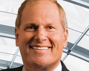 Dave Cote, presedinte si CEO Honeywell, ales CEO-ul Anului de revista Chief Executive