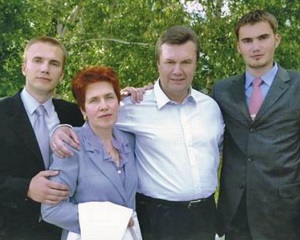 Istorii cu miros de bani: mostenirea familiei Ianukovici