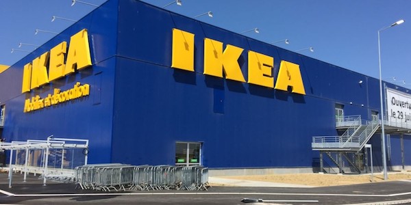 IKEA lanseaza un card de credit pe care il poti folosi si in afara magazinului