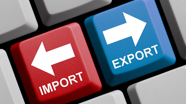 Romania importa cu 775 de milioane de euro mai mult decat exporta