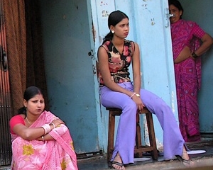 Prostituatele din India si-au pierdut toate economiile in urma unor scheme Ponzi