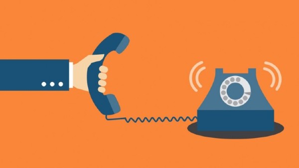 Linie telefonica speciala pentru elevii si parintii din Romania care sesizeaza nereguli in domeniul protectiei consumatorului
