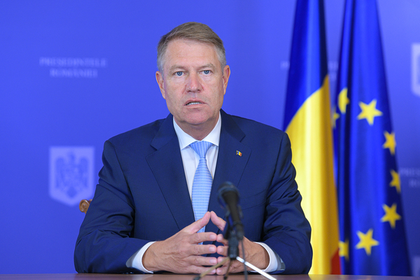 Klaus Iohannis anunta o posibila relaxare dupa 15 mai. Presedintele ii asigura pe cei care au peste 65 de ani ca nu vor fi dusi de acasa in carantina fortata