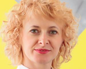 Iulia Osman, CEO Raiffeisen Broker de Asigurare - Reasigurare: Statul nu are cum sa te ajute cand tu nu ai polita de asigurare obligatorie a locuintei