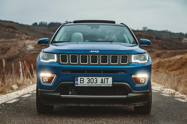 TEST DRIVE. Jeep Compass - explorator indraznet