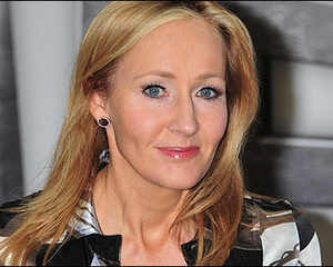 J.K. Rowling continua sa scrie romane politiste sub pseudonim