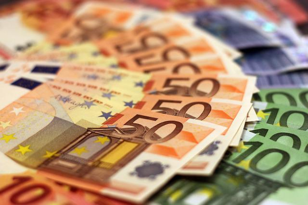 Joburile din Romania platite cu pana la 300 de lei pe ora: se fac angajari masive. Pentru 4 ore de munca pe zi, salariul ajunge la  5000 de euro