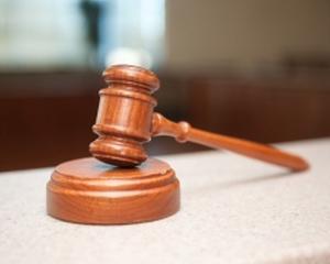 DNA: Un avocat din Iasi, acuzat ca a executat ilegal Primaria Iasi