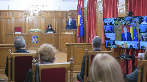 Presedintele Klaus Iohannis cere corectarea Legilor Justitiei