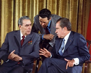 22 mai 1972: presedintele Nixon isi incepe prima vizita oficiala in URSS
