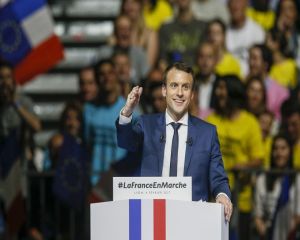 Un interesant studiu de caz pentru politicianul roman - alegerile prezidentiale din Franta