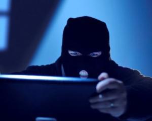Mai multi hackeri au fost arestati cand incercau sa pirateze computerele Bancii Santander