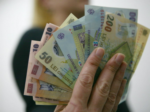 PSD acuza viitorul Guvern ca va stopa cresterea salariului minim