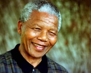 11 februarie 1990:  Nelson Mandela este eliberat din inchisoare