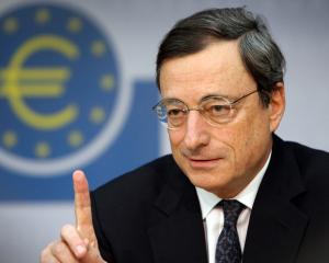 Draghi: BCE ar putea cere bani pentru a depozita banii bancilor