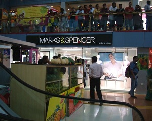 Marks & Spencer intentioneaza sa deschida 100 de magazine in India, pană in 2016