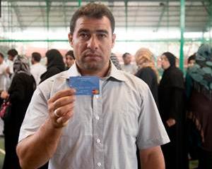 WFP lanseaza carduri electronice pentru refugiatii sirieni din Liban, cu ajutorul Mastercard