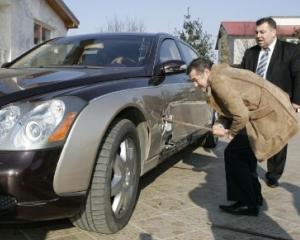 In atentia lui Gigi Becali: Maybach revine