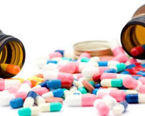 Senatul respinge interzicerea comertului on-line de medicamente