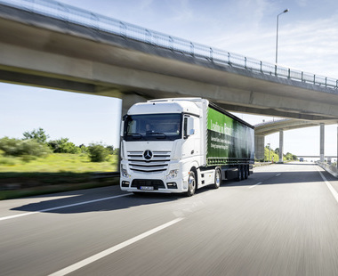 Vanzarile Daimler Trucks au crescut la 465.000 de unitati