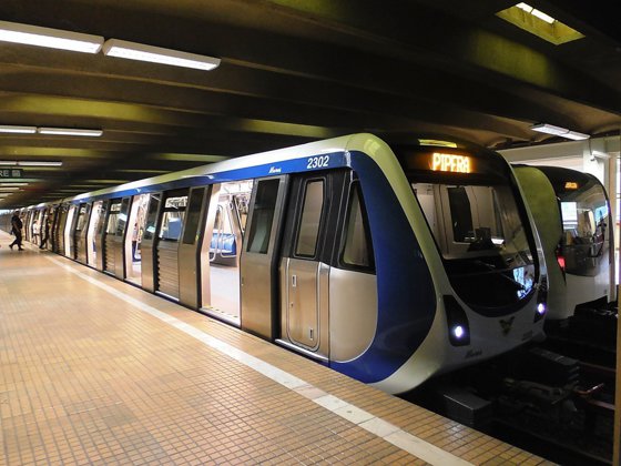 Metroul ar putea sa circule DOAR DIMINEATA, din cauza datoriilor Metrorex