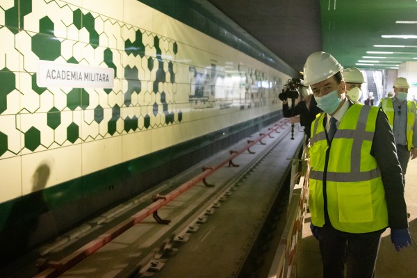 Dupa mai bine de 8 ani de asteptare, Metroul din Drumul Taberei se deschide astazi