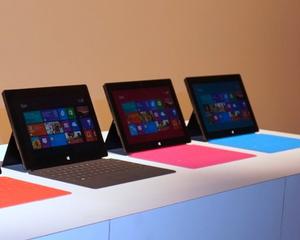 Microsoft si Blackberry au redus preturile la Surface si Z10
