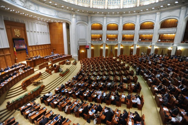 PSD intentioneaza sa intre in greva parlamentara. Ciolacu: Vom vorbi si cu cei din AUR
