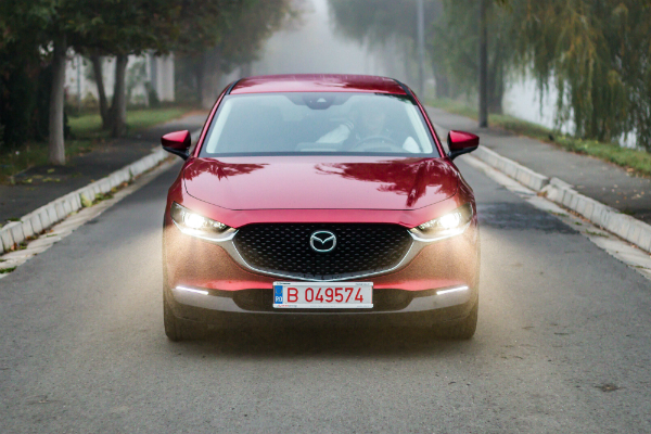 Mazda anunta o noua motorizare pentru CX-30 si 3